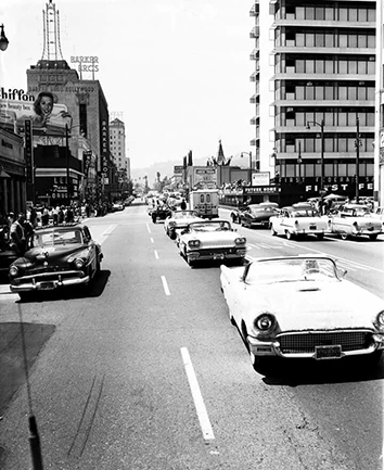 A street scene of Los Angeles, 1955