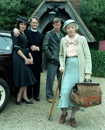Geraldine McEwan as Miss Marple